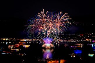 Feuerwerk in Sankt Goar bei Rhein in Flammen